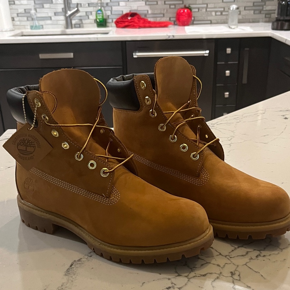 Timberland Men's Tan Leather Workboots Size 10.5 NWOT